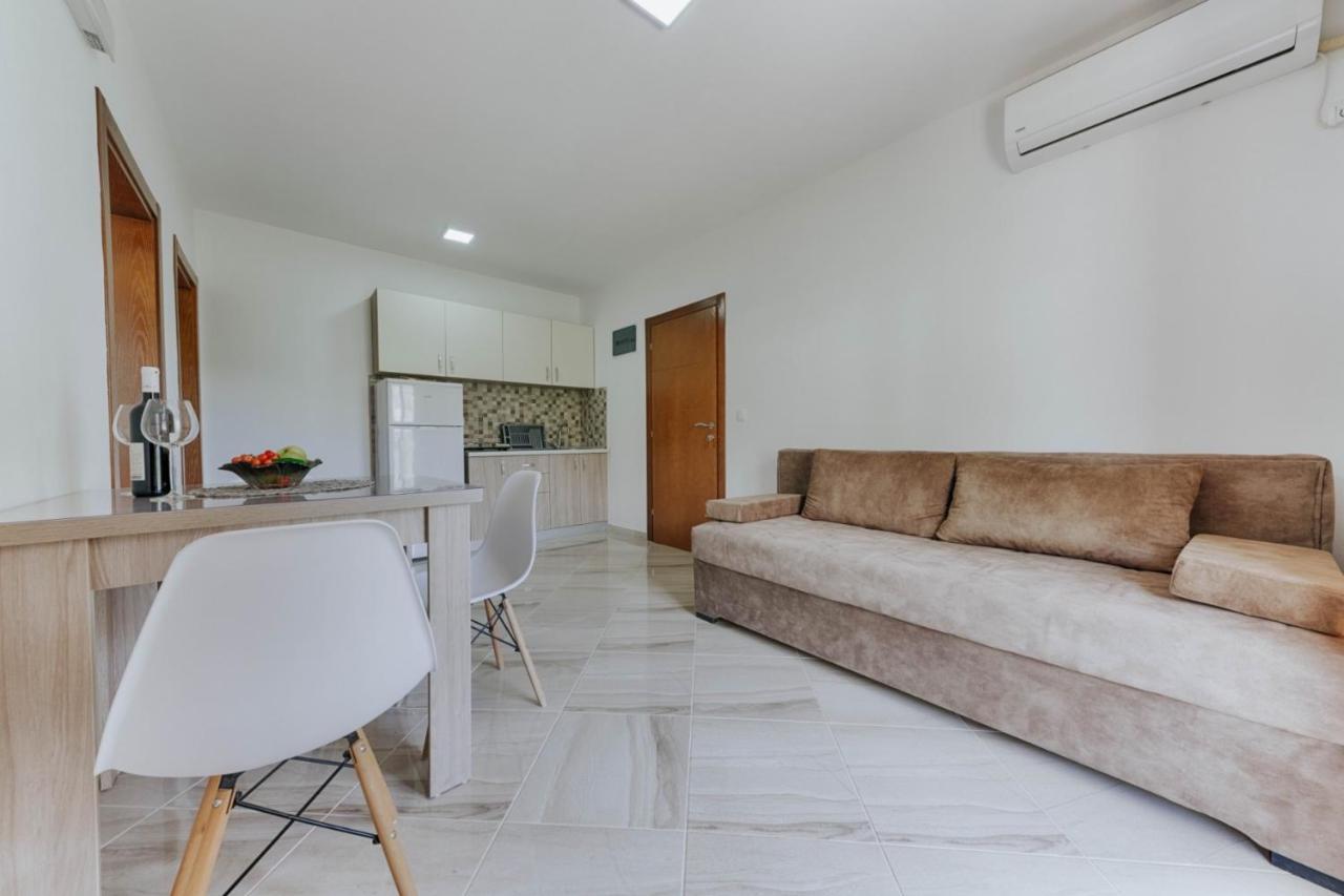 דוברה וודה Sea Garden Apartments מראה חיצוני תמונה
