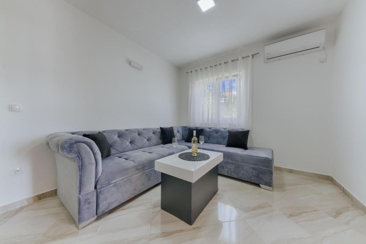 דוברה וודה Sea Garden Apartments מראה חיצוני תמונה