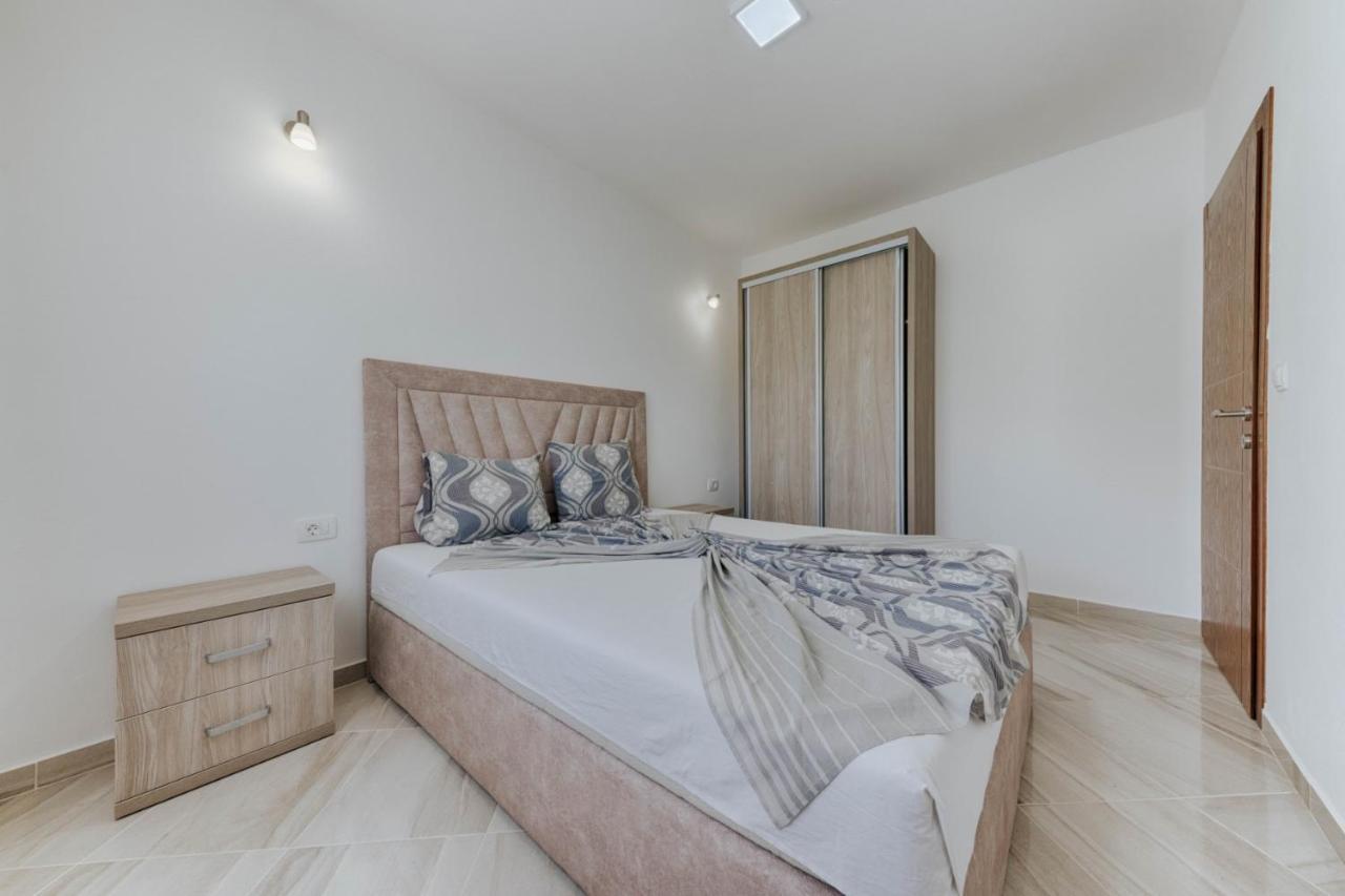 דוברה וודה Sea Garden Apartments מראה חיצוני תמונה
