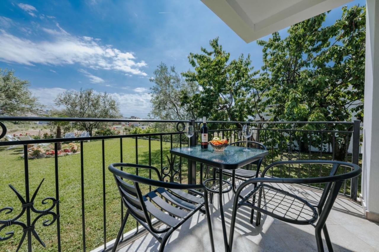 דוברה וודה Sea Garden Apartments מראה חיצוני תמונה